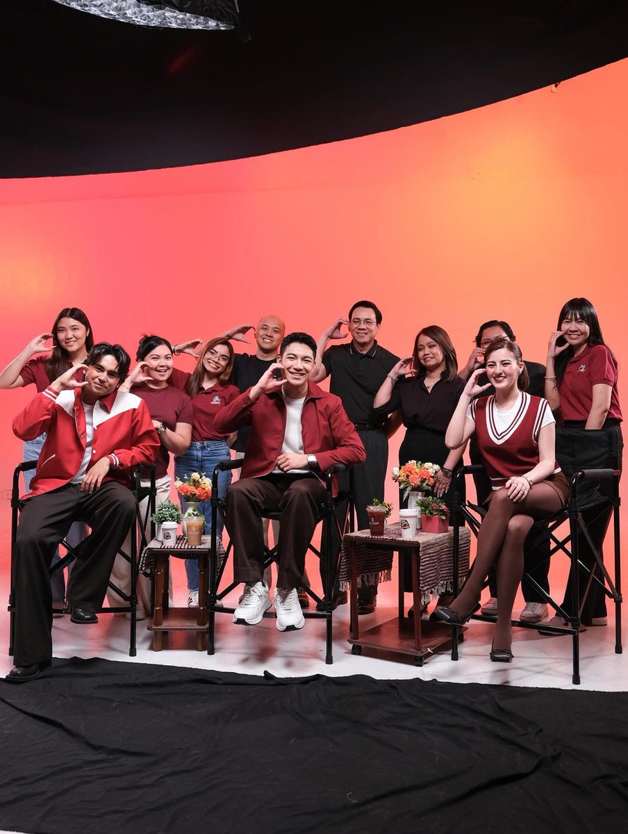 Sparkle GMA Artist Center tweet media