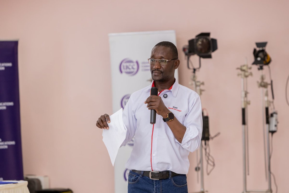 DamalieNd53457's tweet photo. 🎥 Overcoming challenges in Uganda's film industry? 🤝 Strategic partnerships, digital innovation & government support (UCC) can help tackle piracy, funding & infrastructure gaps. #FilmIndustry #Uganda #DigitalPost #GoldenPosts @bbossa @UCC_Official
@ConsumerUCC https://t.co/yU8pecu99i