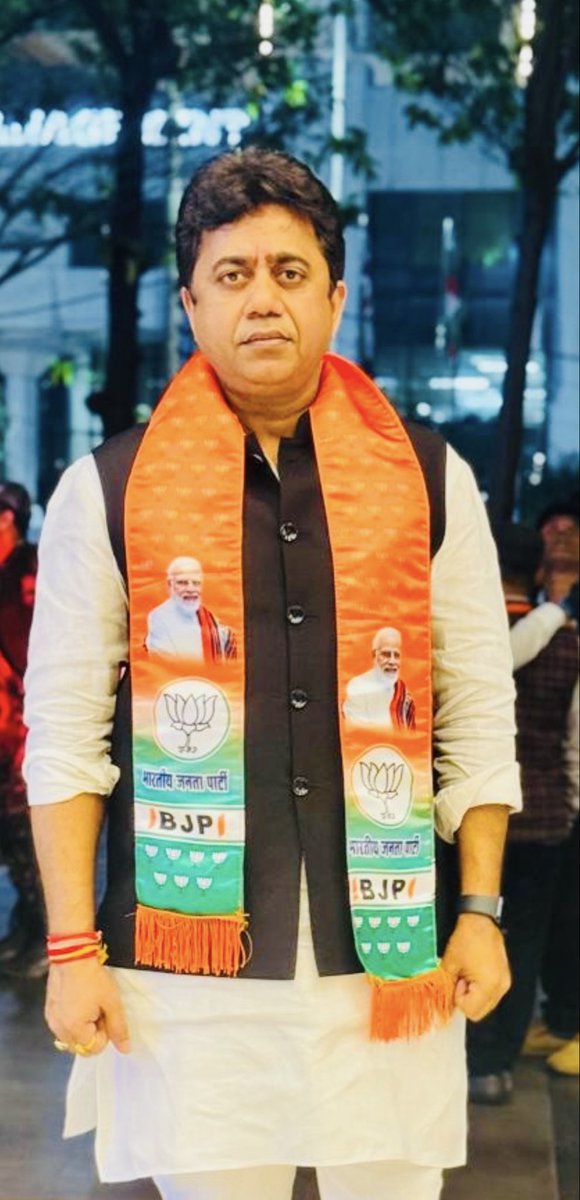 नमस्कार 🙏 मैं आज कलकत्ता सुबह 10 बजे से 5 बजे तक वेस्टिन होटल 🏨 रहूँगा ।

जो भाई या कार्यकर्ता बंगाल या कलकत्ता में है और मिलना चाहता है 

   आकर मिल सकता है 🙏