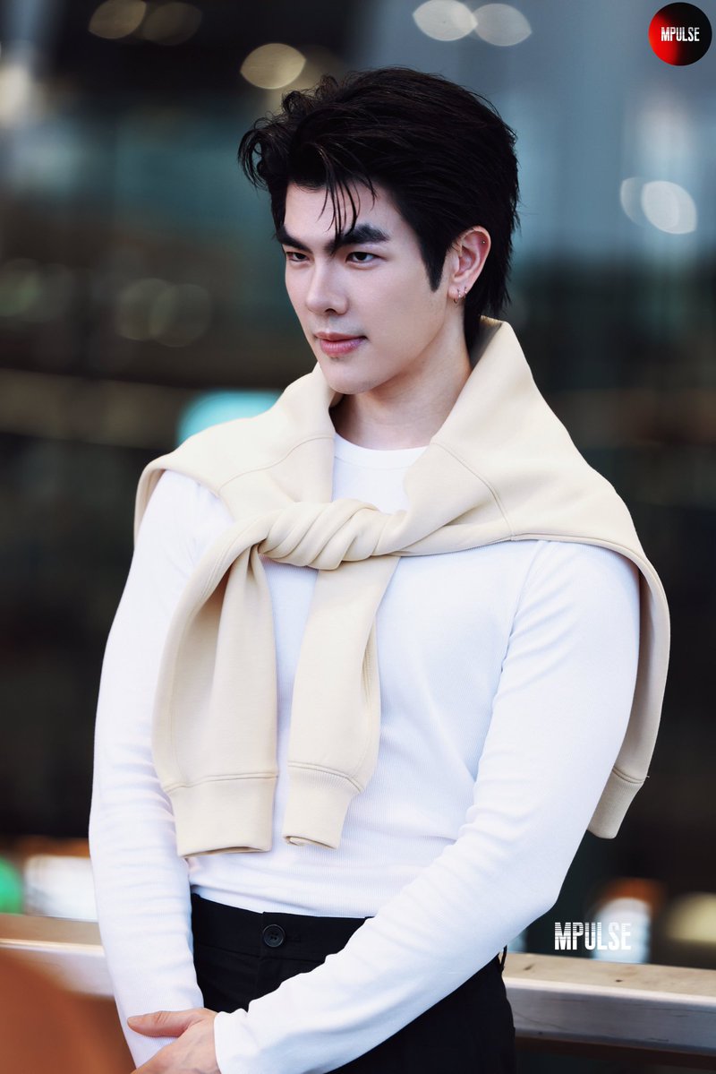 มกจ.🌈 tweet media