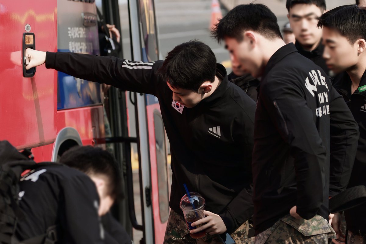 asha :3 ⭐️ tweet media