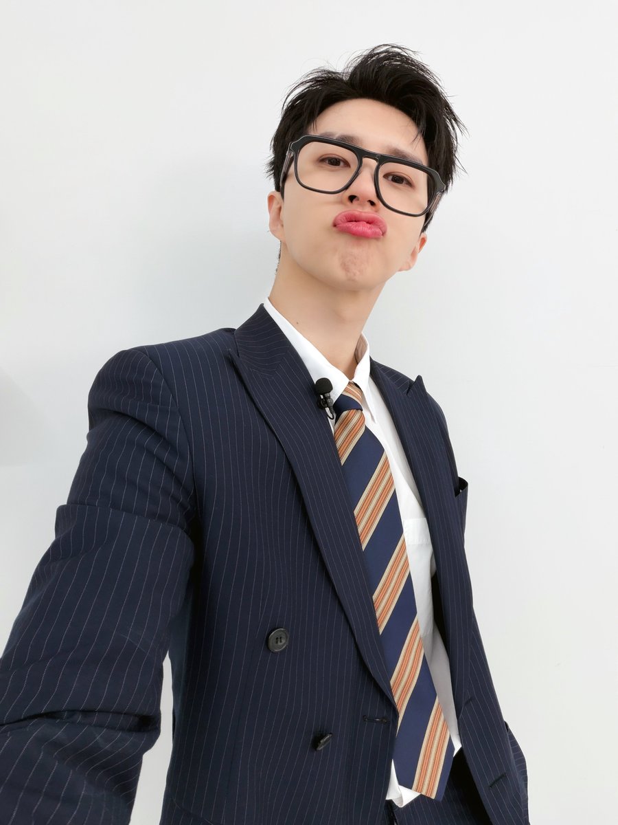 S27M_official tweet media