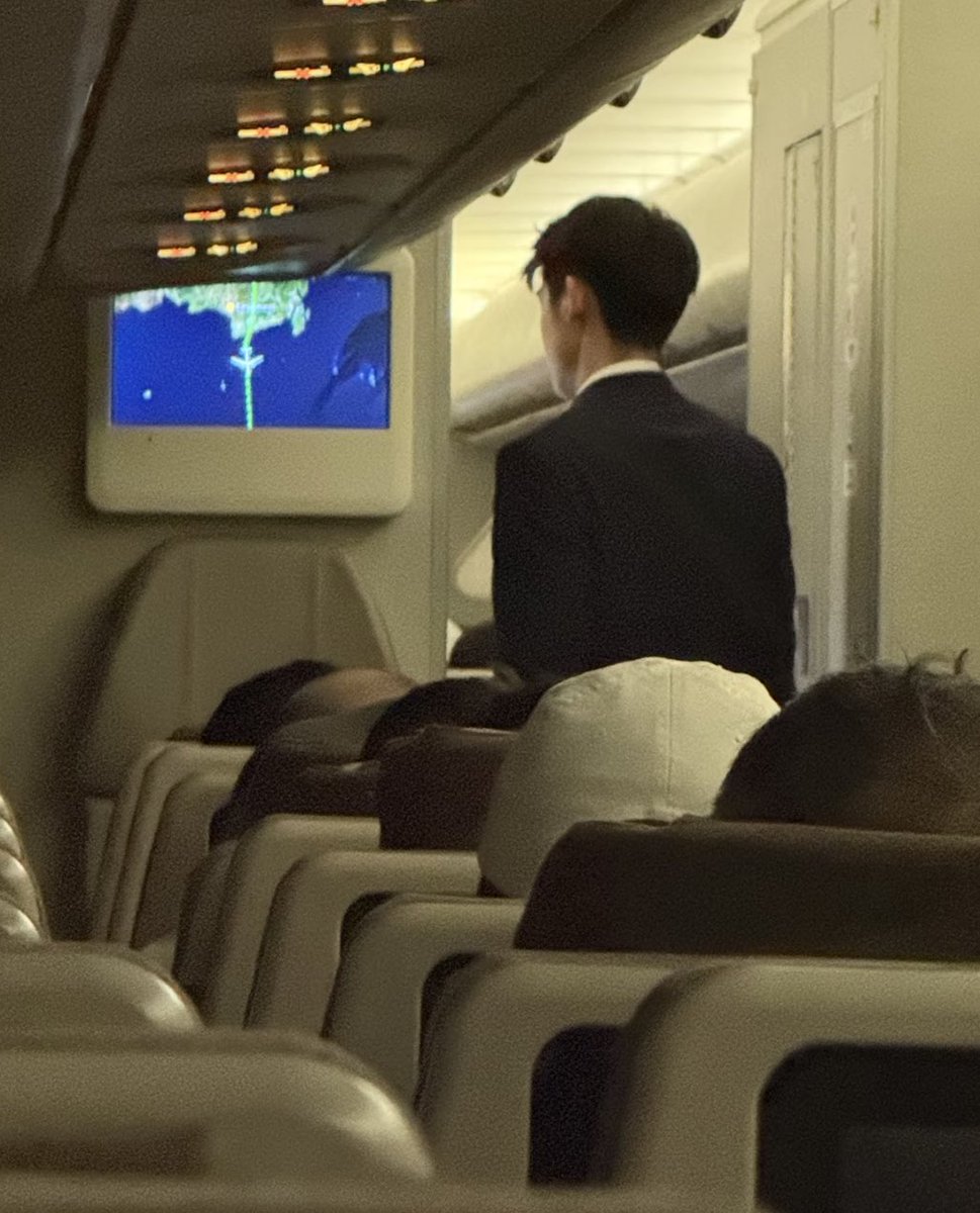 AVIATION BOYS✈️ tweet media