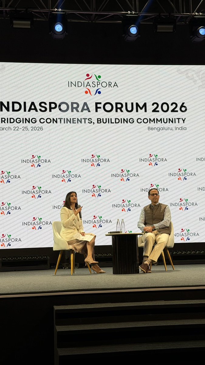 R “Ray” Wang 王瑞光 #Cupertino #AI #Energy R.NFT tweet media