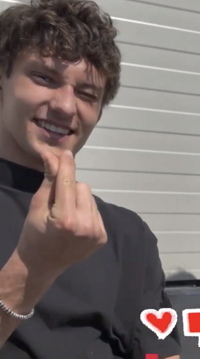 🐈‍⬛ ₄₁₂ tweet media