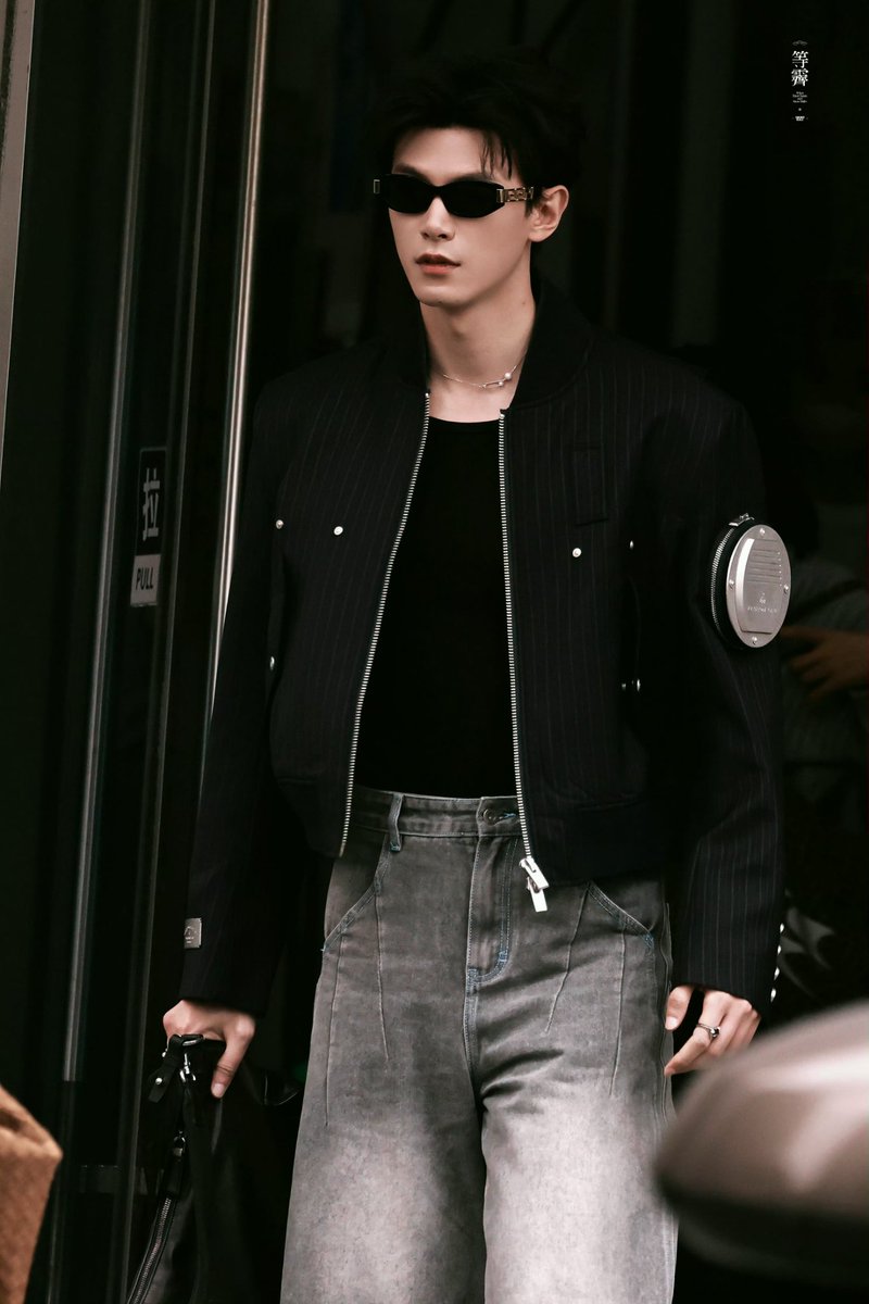 Witty (n.) tweet media