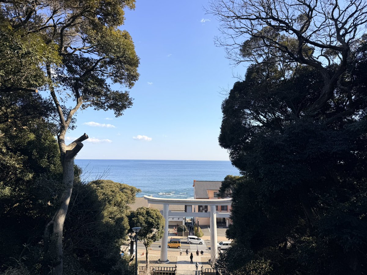 さたけ tweet media