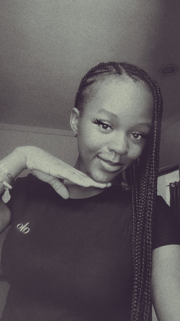 Diana🖤📊 tweet media