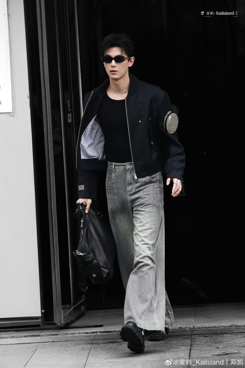 Witty (n.) tweet media