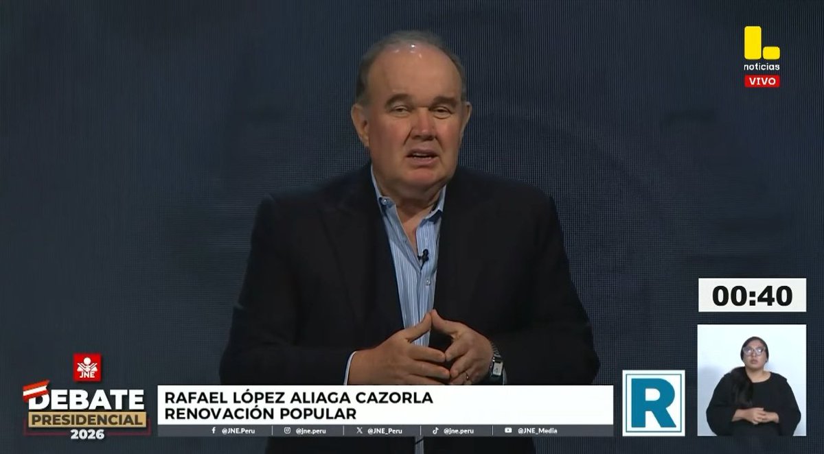 Kay 💙🐱 tweet media