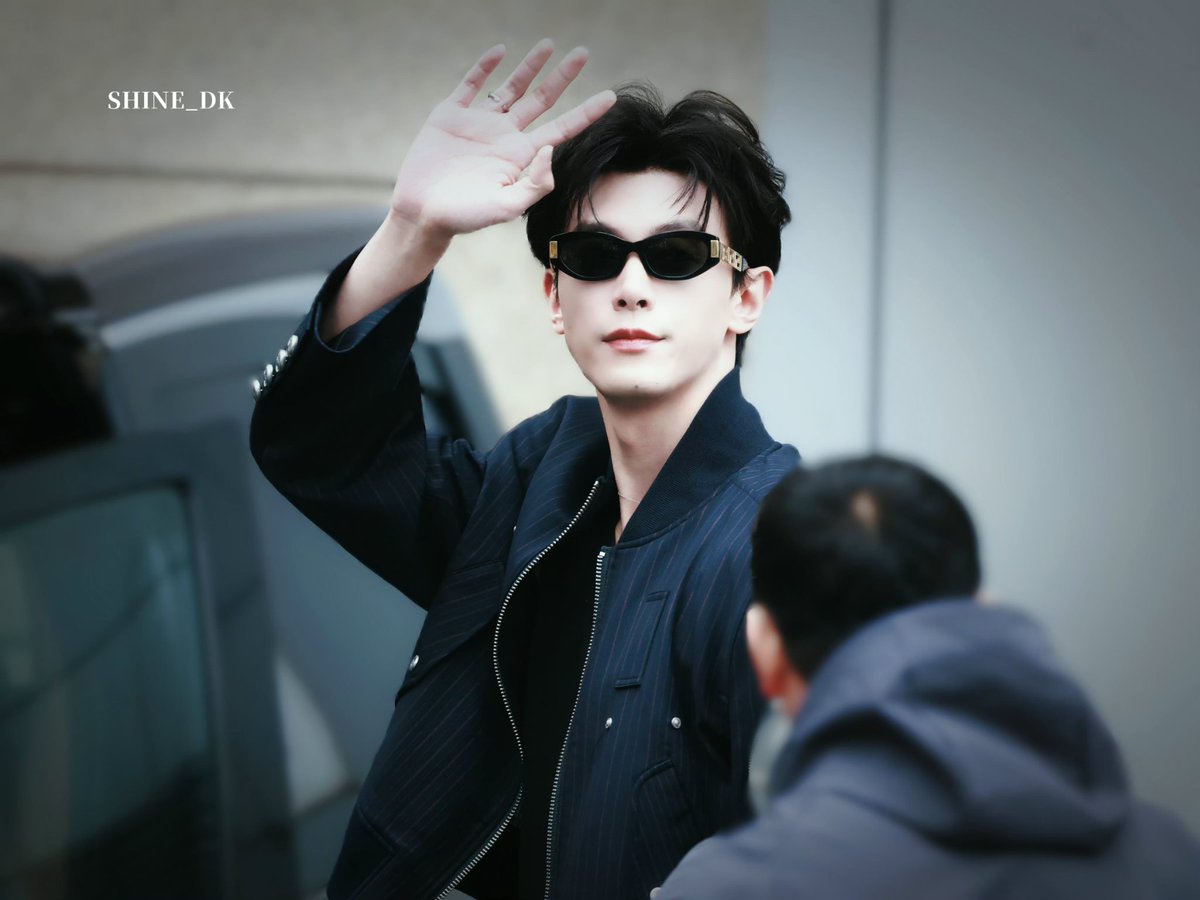 Witty (n.) tweet media