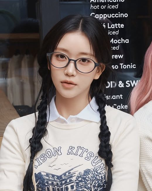 “There’s a 💣 in my car????” - คุณแอป tweet media