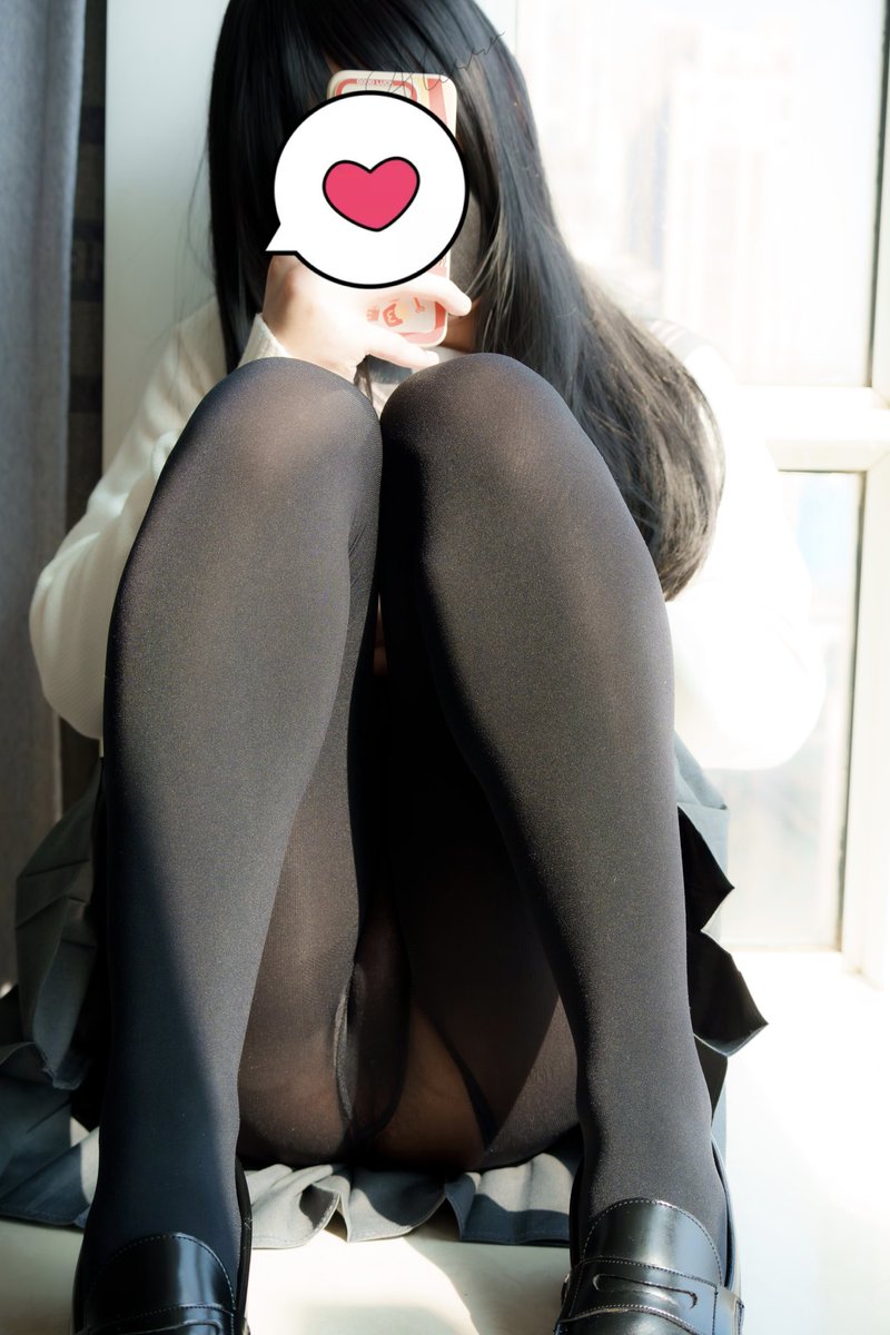 不会做饭的Alessa tweet media