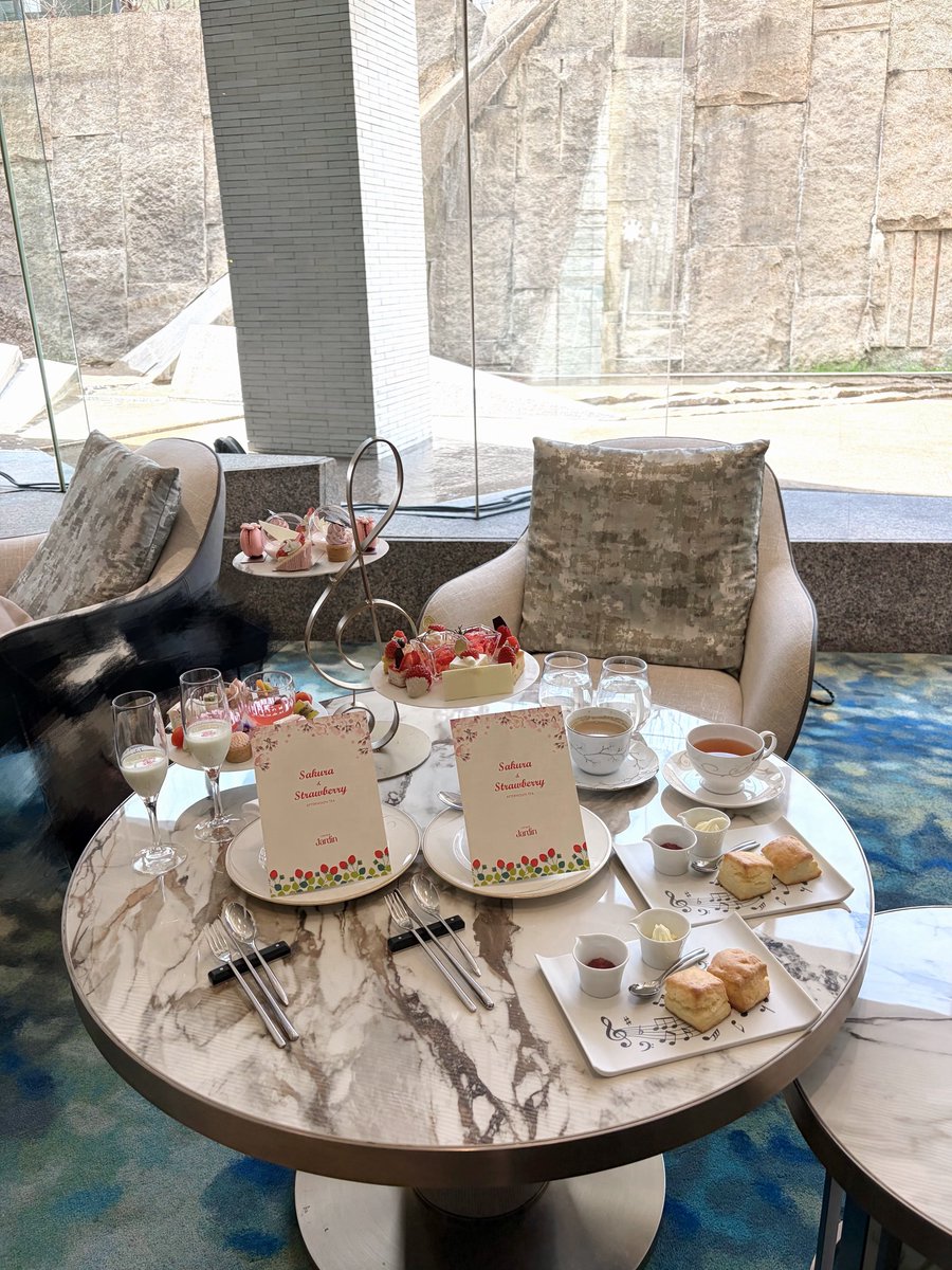 𝘶𝘬𝘢 tweet media