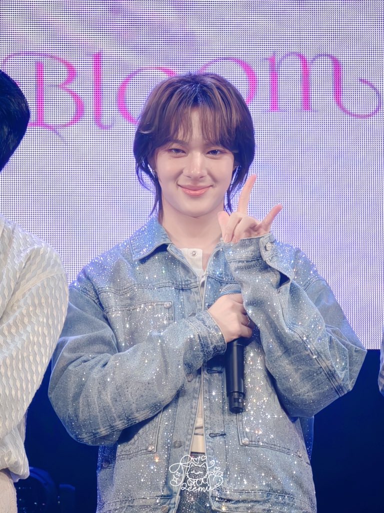 🆃🅾🆄 tweet media