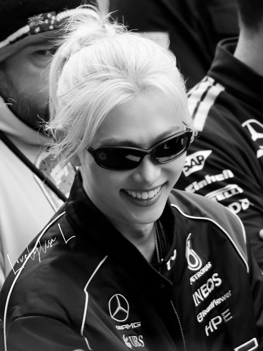 𝐅𝐄𝐋𝐈𝐗 𝐋𝐄𝐄 𝐀𝐓𝐄𝐋𝐈𝐄𝐑 ⌂𓂃 tweet media