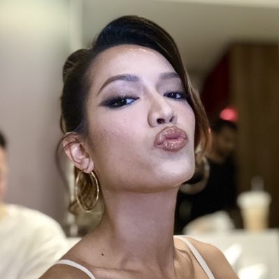itssyaofficial's tweet photo. #NewProfilePic https://t.co/K7J7Kh9xZw