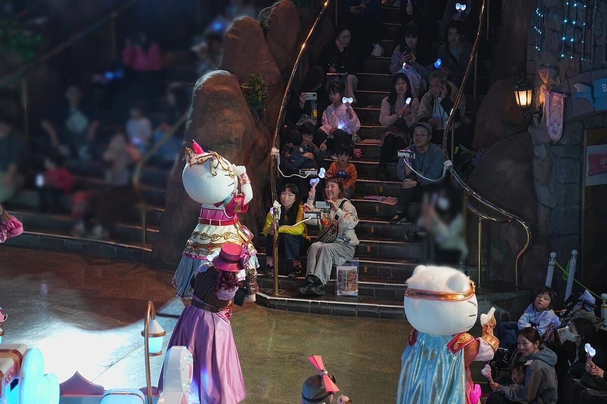 DtimesDream's tweet photo. 誰もが安心して楽しめるテーマパークを目指した共創プロジェクトを始動！
サンリオ #ピューロ ランド×ヘラルボニー
3月21日に実施されたパレード体験のトライアルレポートとともに紹介☆
詳細→https://t.co/el1oyBygKX https://t.co/6tbF6w3jvy