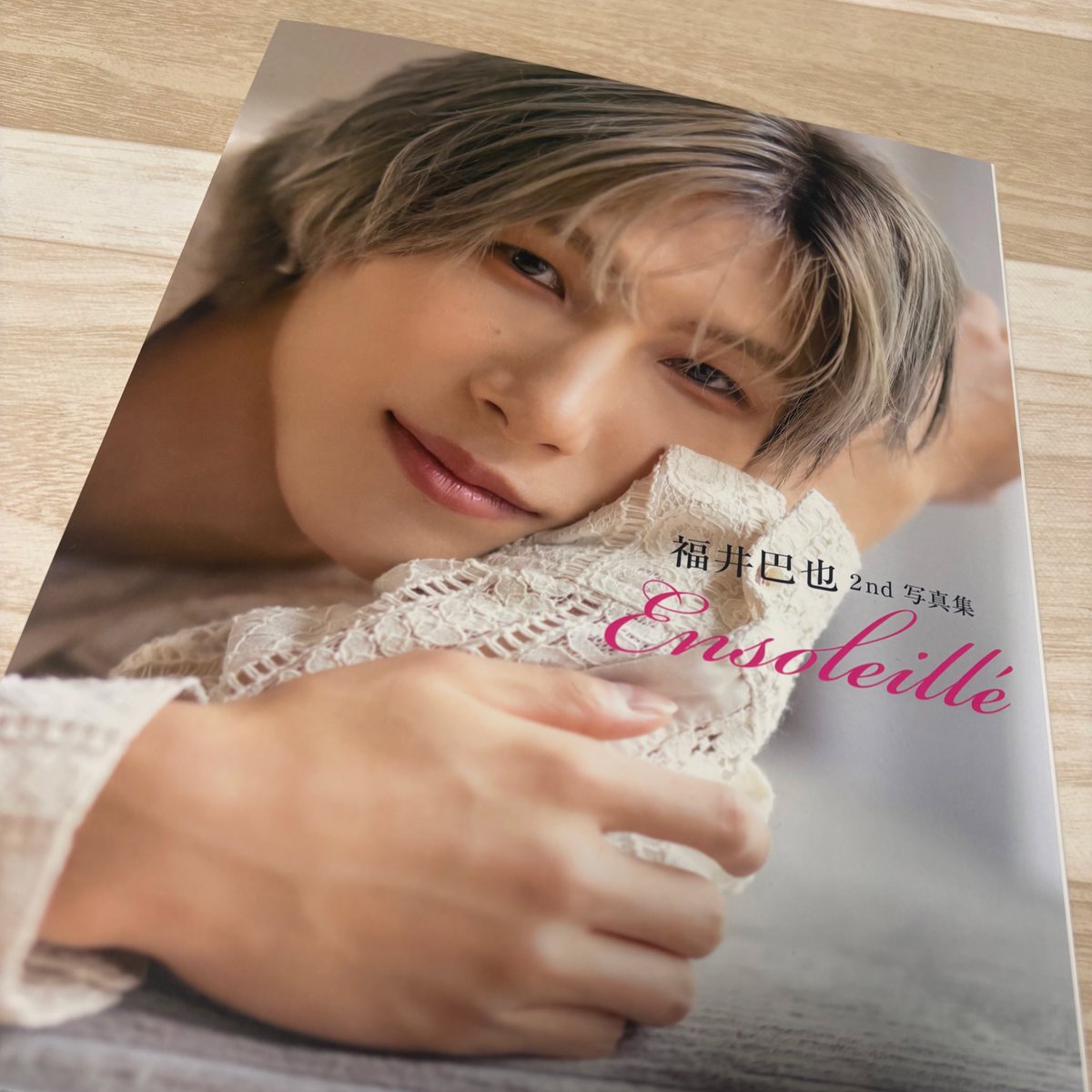 うめこ tweet media