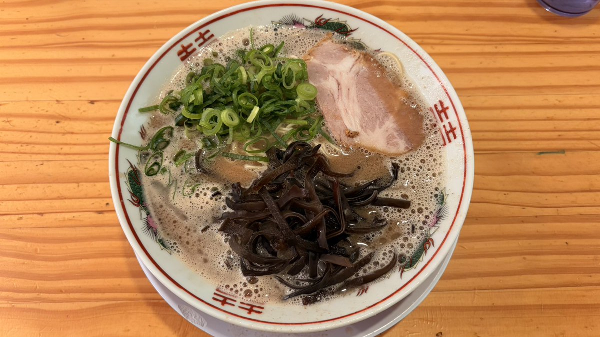 けいーた tweet media