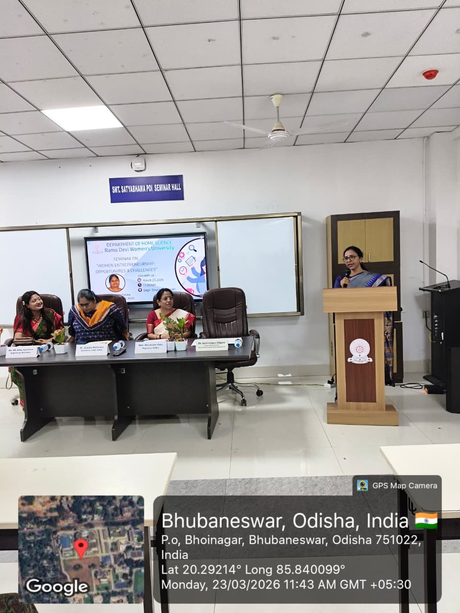 RDWUniversity's tweet photo. Department of Home Science, Rama Devi Women’s University, Bhubaneswar organised a Seminar on “Women Entrepreneurship: Opportunities and Challenges” on 23/03/2026. Dr. Gayatri Moharana, Scientist, ICAR-CIWA, Bhubaneswar was the Keynote Speaker of the Seminar. https://t.co/kJeyf5o1D2