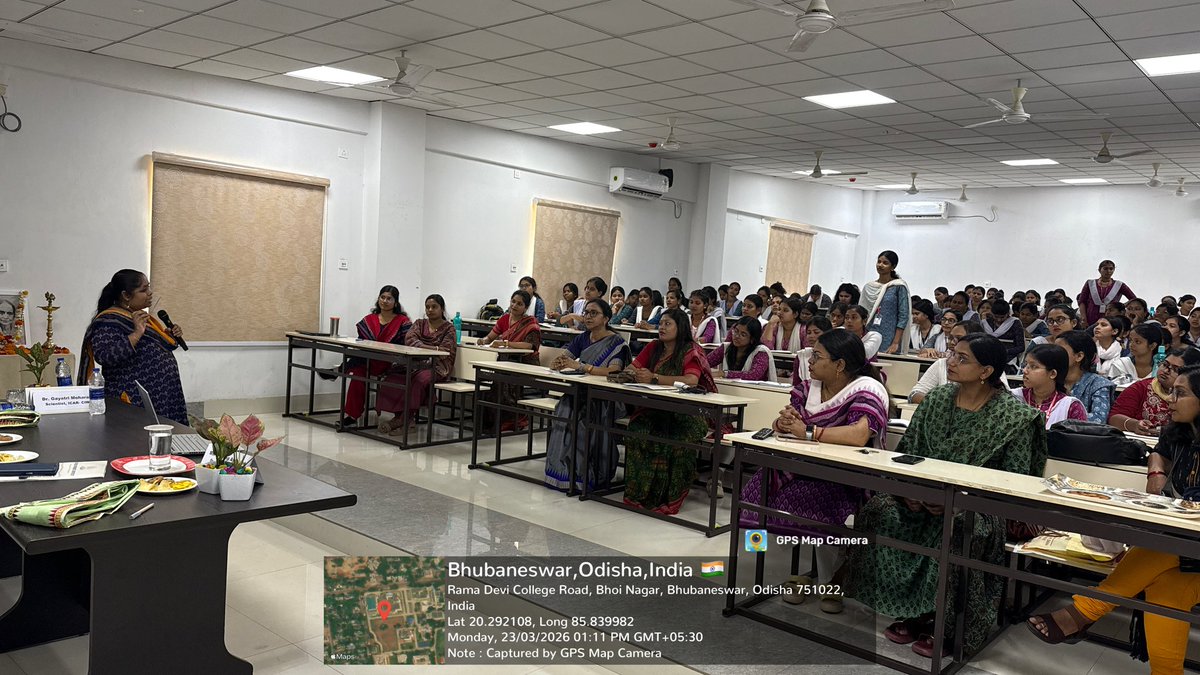 RDWUniversity's tweet photo. Department of Home Science, Rama Devi Women’s University, Bhubaneswar organised a Seminar on “Women Entrepreneurship: Opportunities and Challenges” on 23/03/2026. Dr. Gayatri Moharana, Scientist, ICAR-CIWA, Bhubaneswar was the Keynote Speaker of the Seminar. https://t.co/kJeyf5o1D2
