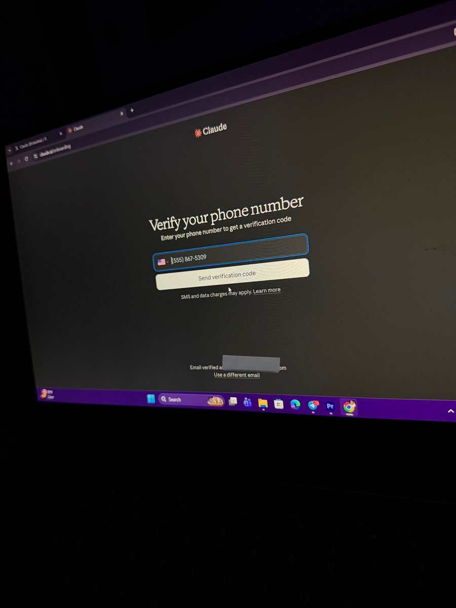 OLOBA THE ARTIST tweet media