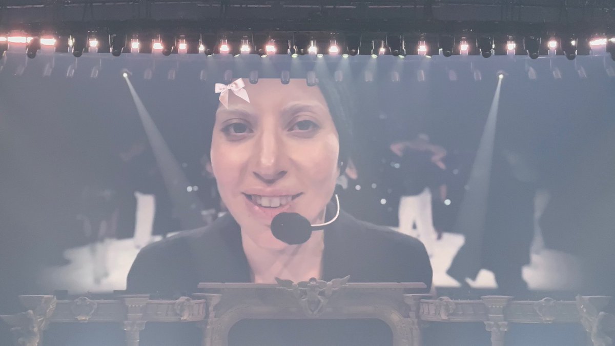 alex saw GAGA 🕷️🩸 tweet media