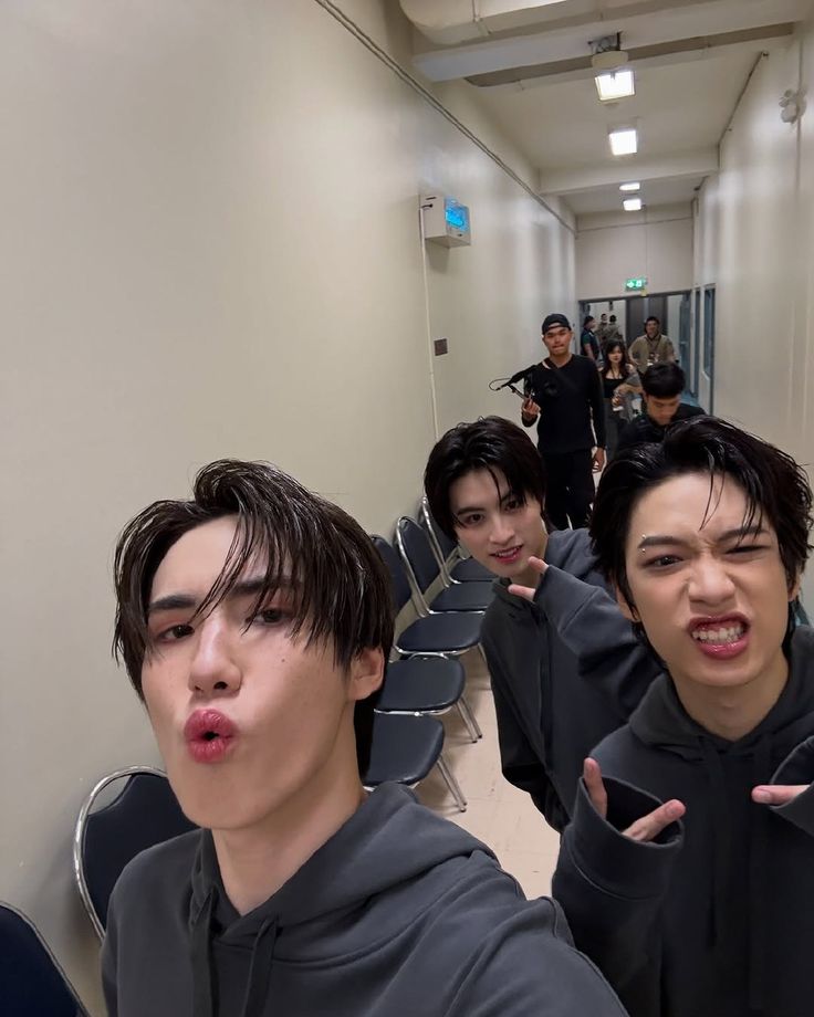 ₍ᐢ.ˬ.ᐢ₎ tweet media