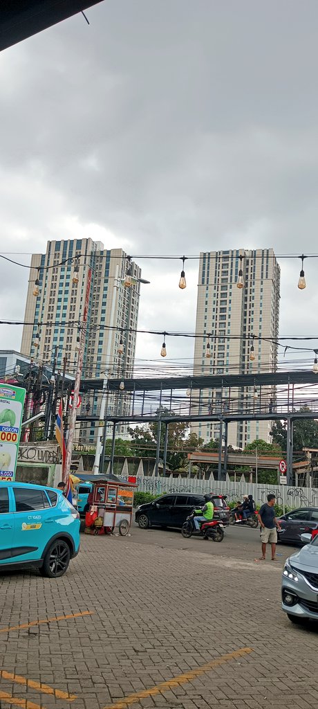 Àbinayahanenda tweet media