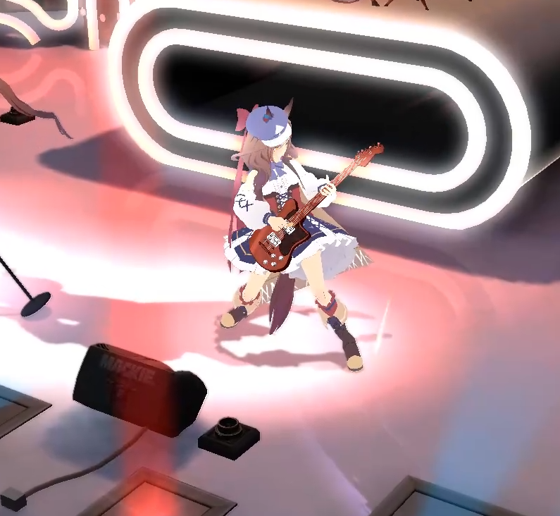 MoediV's tweet photo. uma with guitar, huh? https://t.co/V7YamDoU4y