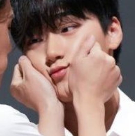 꼽사리 tweet media