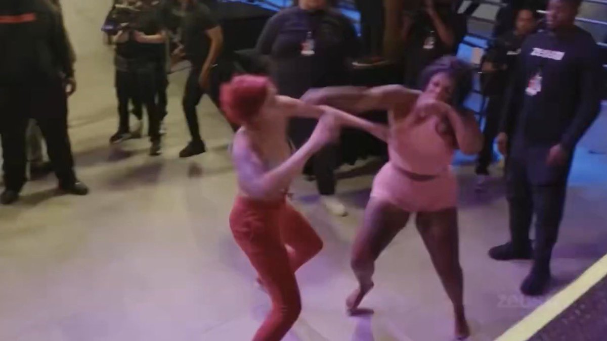 Monetize tweet media