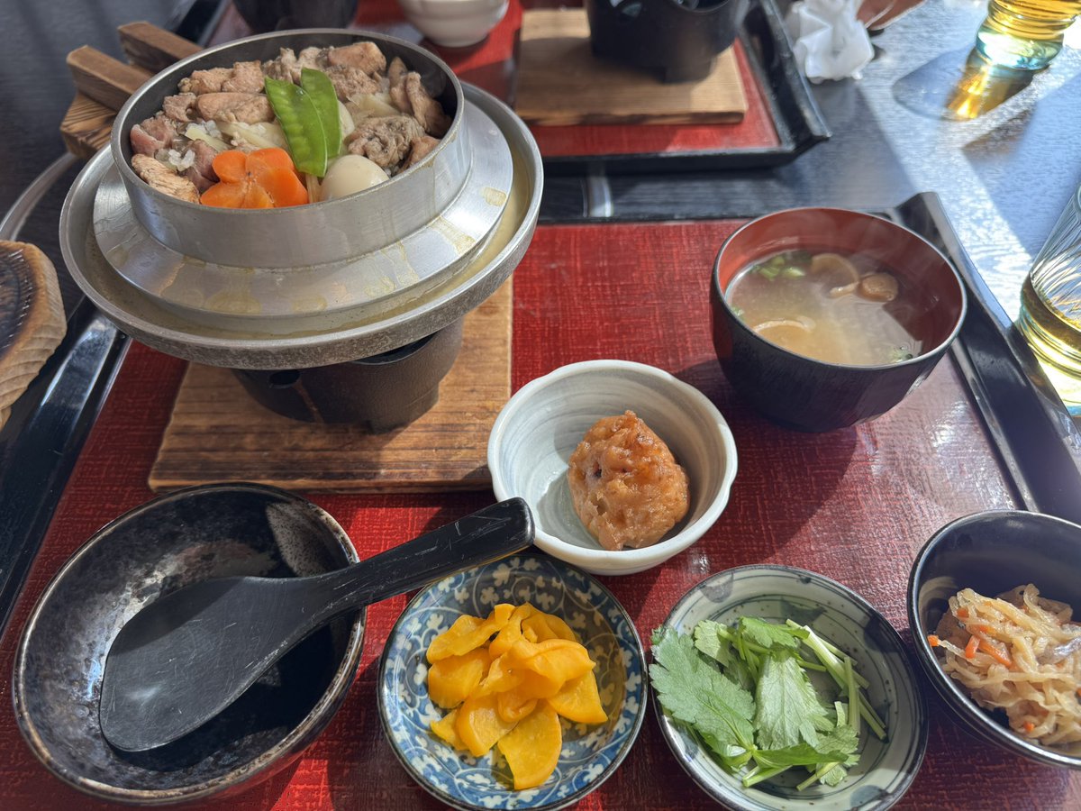 ako kimizuka tweet media