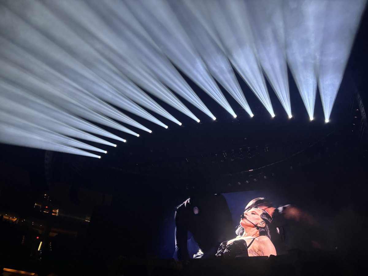 Renata•🌜 tweet media