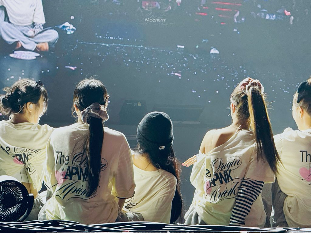 Moonerrr tweet media