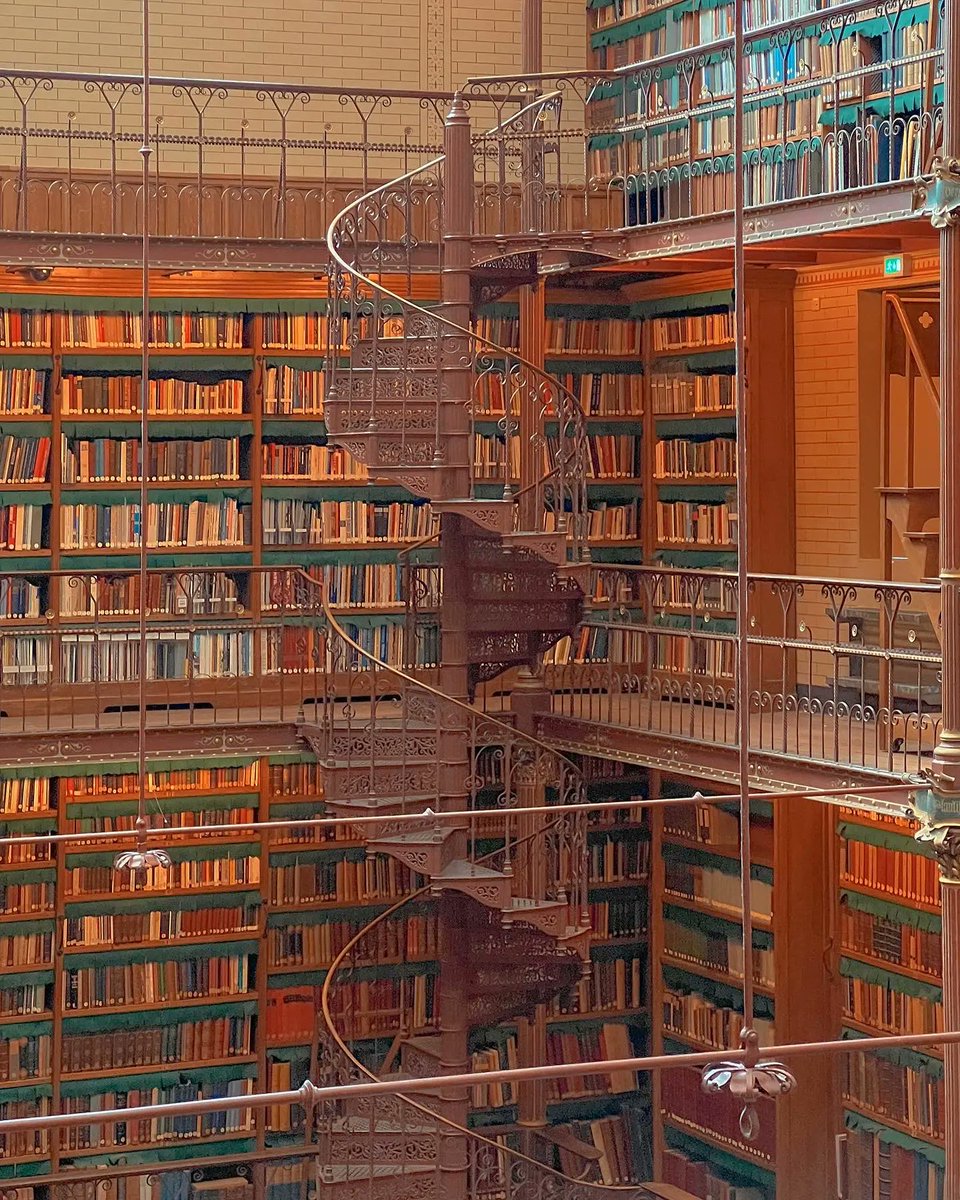 Rare Biblio tweet media