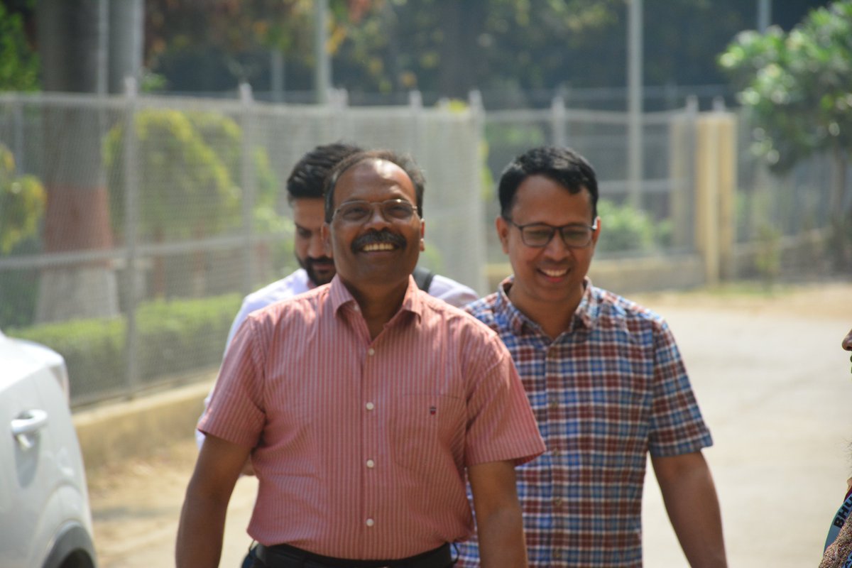 BHU_Ansi's tweet photo. Day 2 of the symposium was started with the grand welcome of Padam Shri Dr. K. Thanagraj, CSIR Bhatnagar Fellow, CCMB, Hyderbadad.
#BHUAnSI #BHUAnSI2026 @ansigoi @gyanc7 @Gyan_Lab @cbm2577 https://t.co/r6gSMjJxSD
