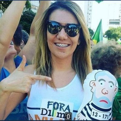 Renault ate o fim 🧙🏻🐉🍍 tweet media