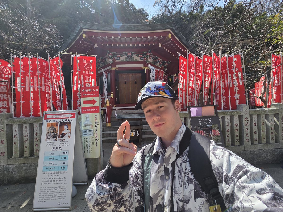 Doogs 𒉭 tweet media