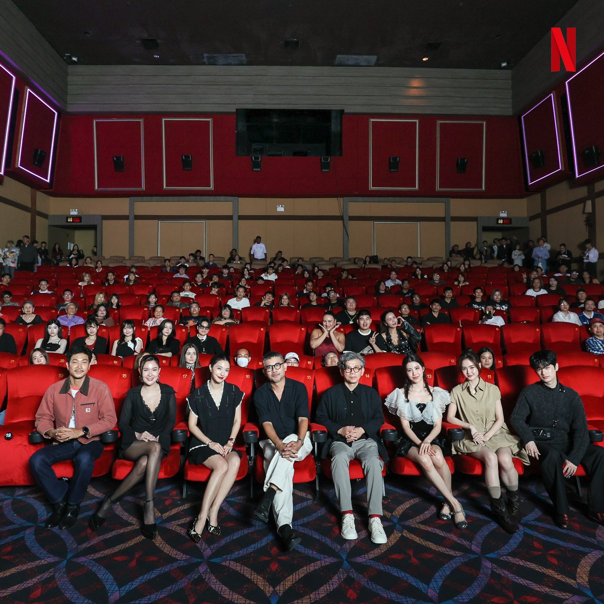 Netflixth tweet media