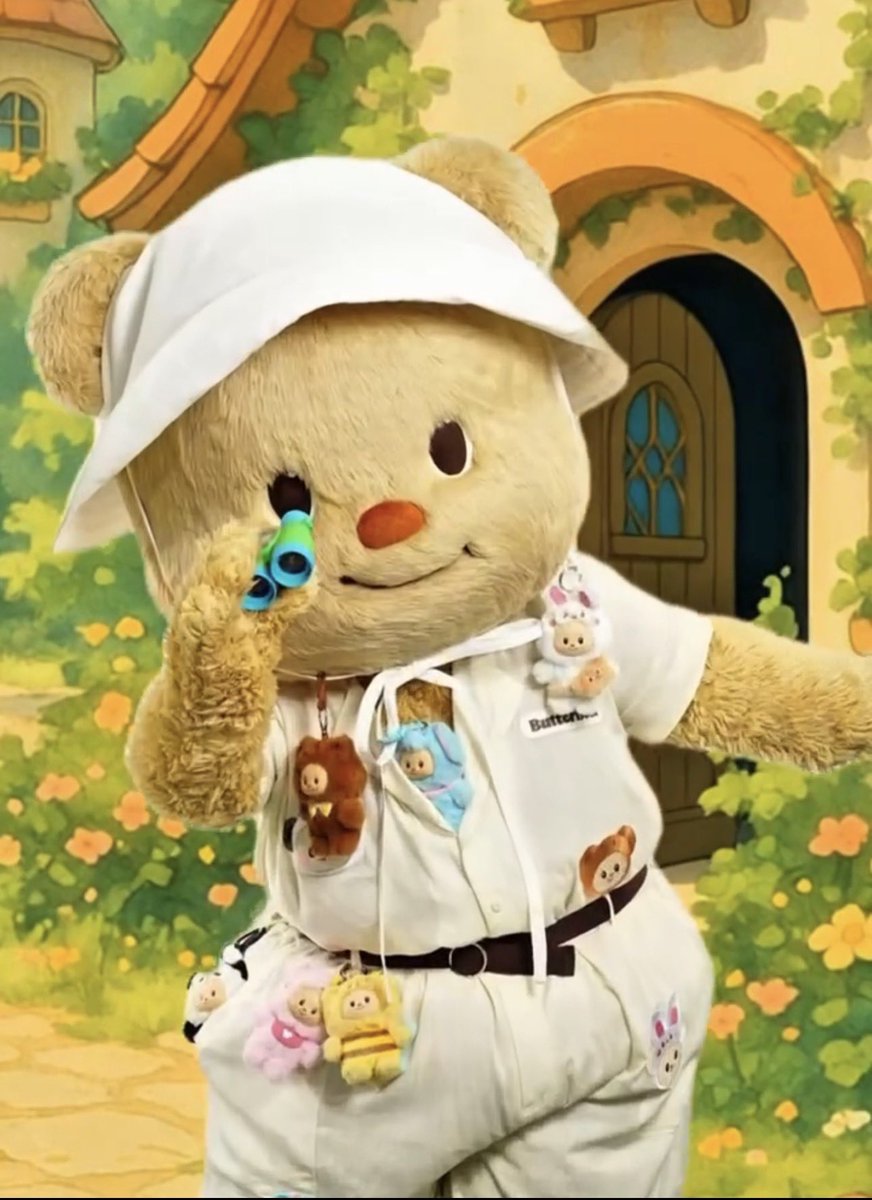 ชุดเดินป่าพร้อมแล้วจะไปกันเมื่อไหร่คะ 

#Butterbear