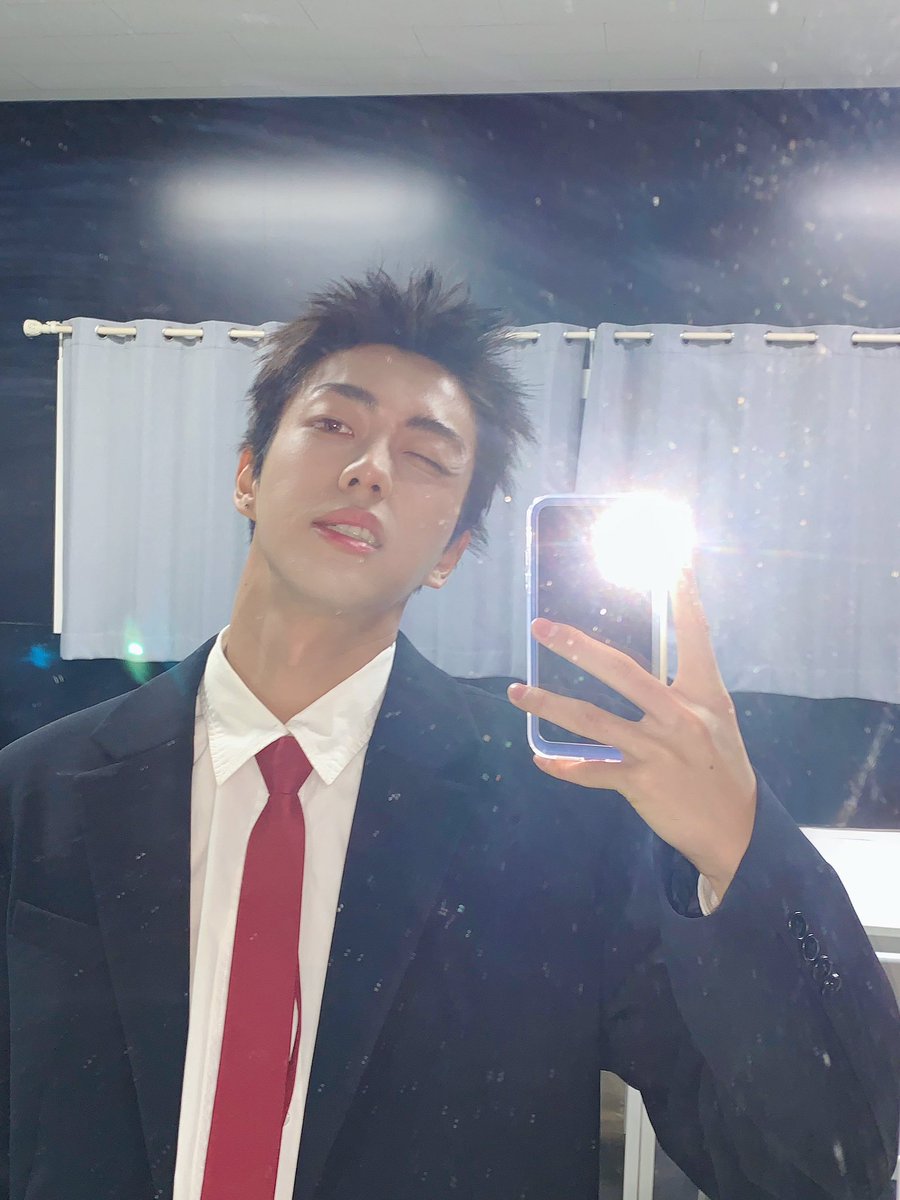 rowan updates 🌱 tweet media