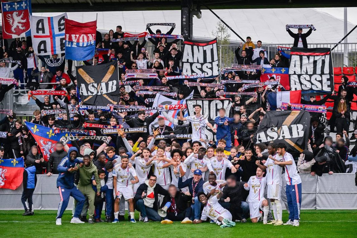 𝟐 𝐚𝐧𝐬 𝐣𝐨𝐮𝐫 𝐩𝐨𝐮𝐫 𝐣𝐨𝐮𝐫

[24/03/2024] [OL-Chiens verts] (U17)
