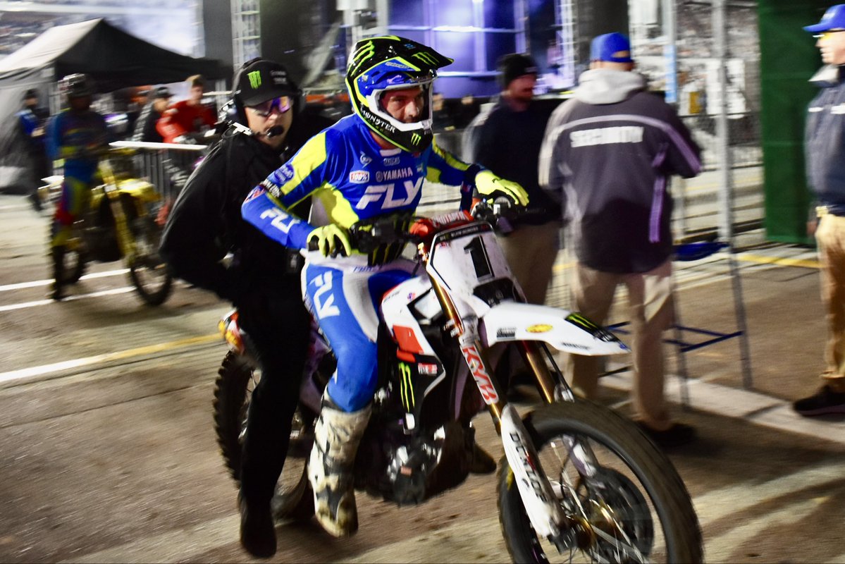 Rupert X tweet media