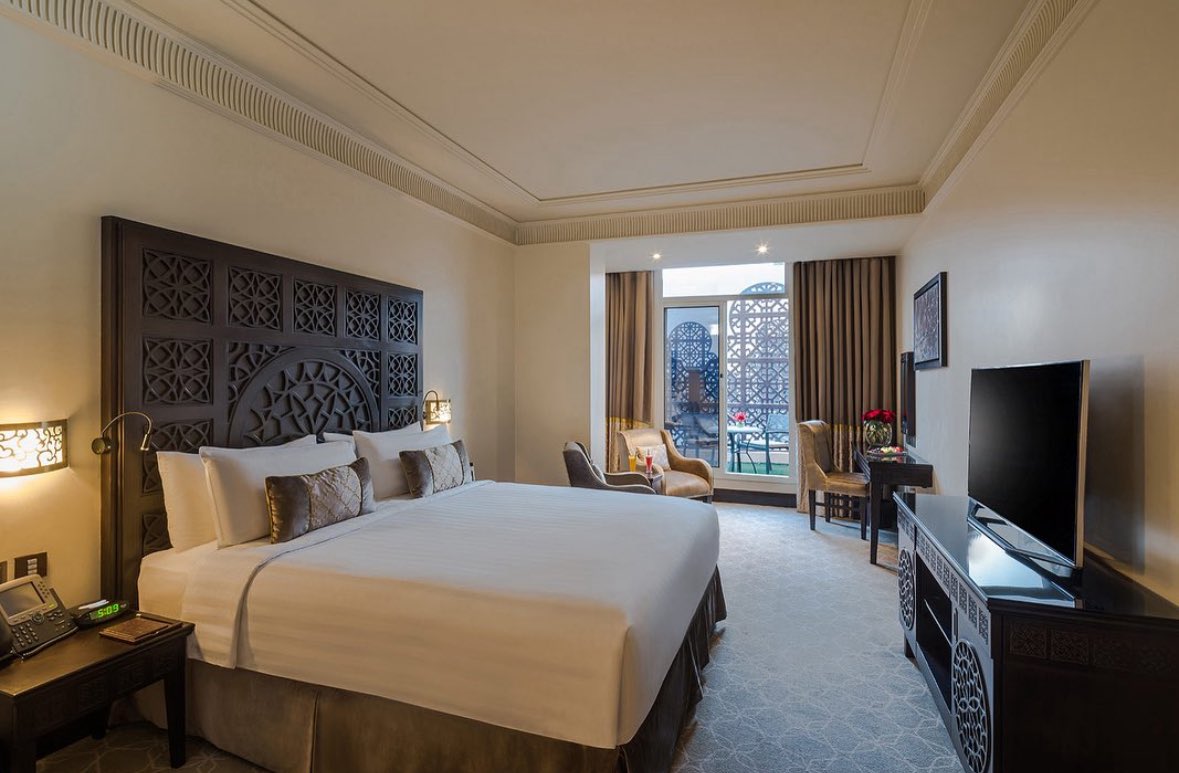 ترفيه وفنادق الرياض tweet media