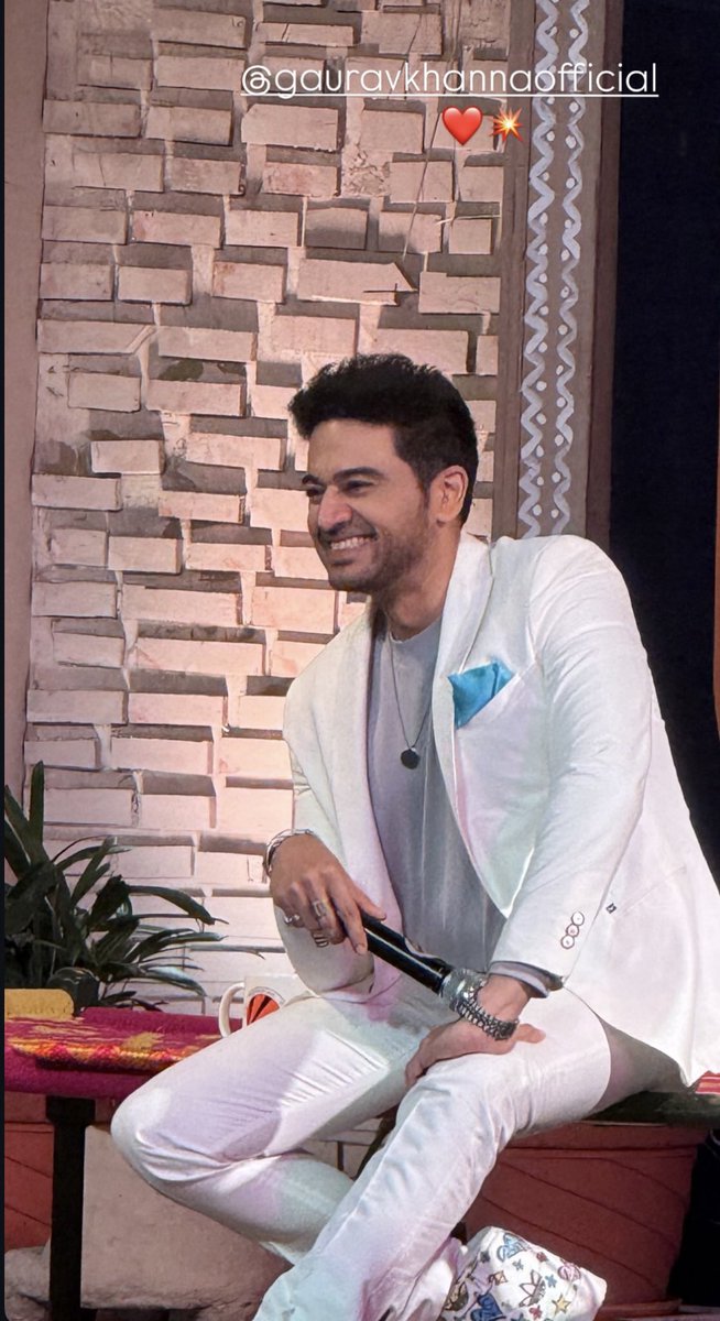 THOR____LOKI's tweet image. #GauravKhanna at Lovely Professional University for Youth Talk ❤️🔥
#BB19 #BiggBoss19