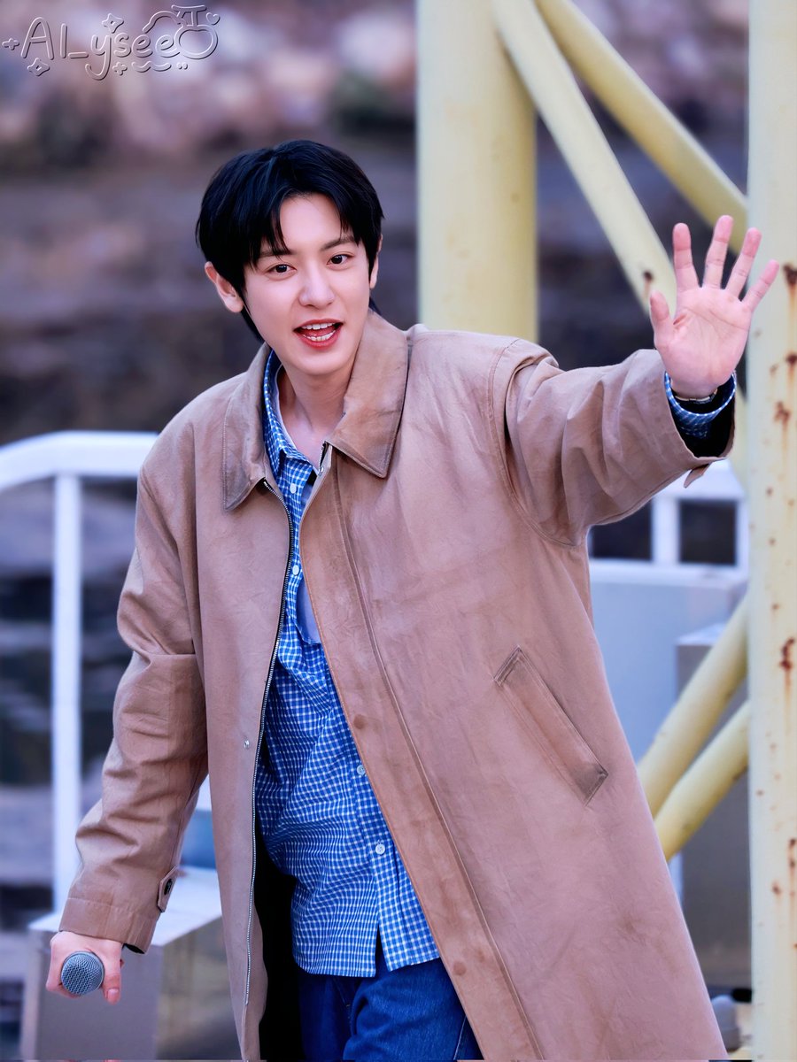 al_ysée tweet media