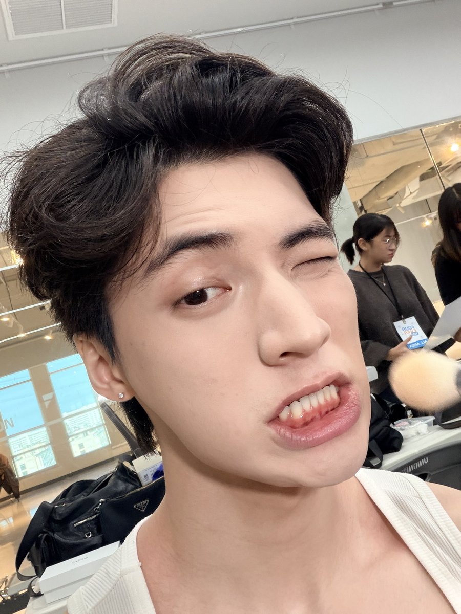 pondponlawit tweet media