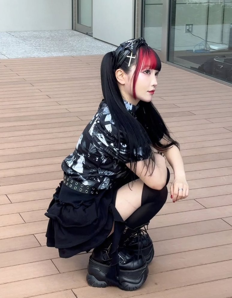 Saya Supremacy 🐦⬛🖤 tweet media